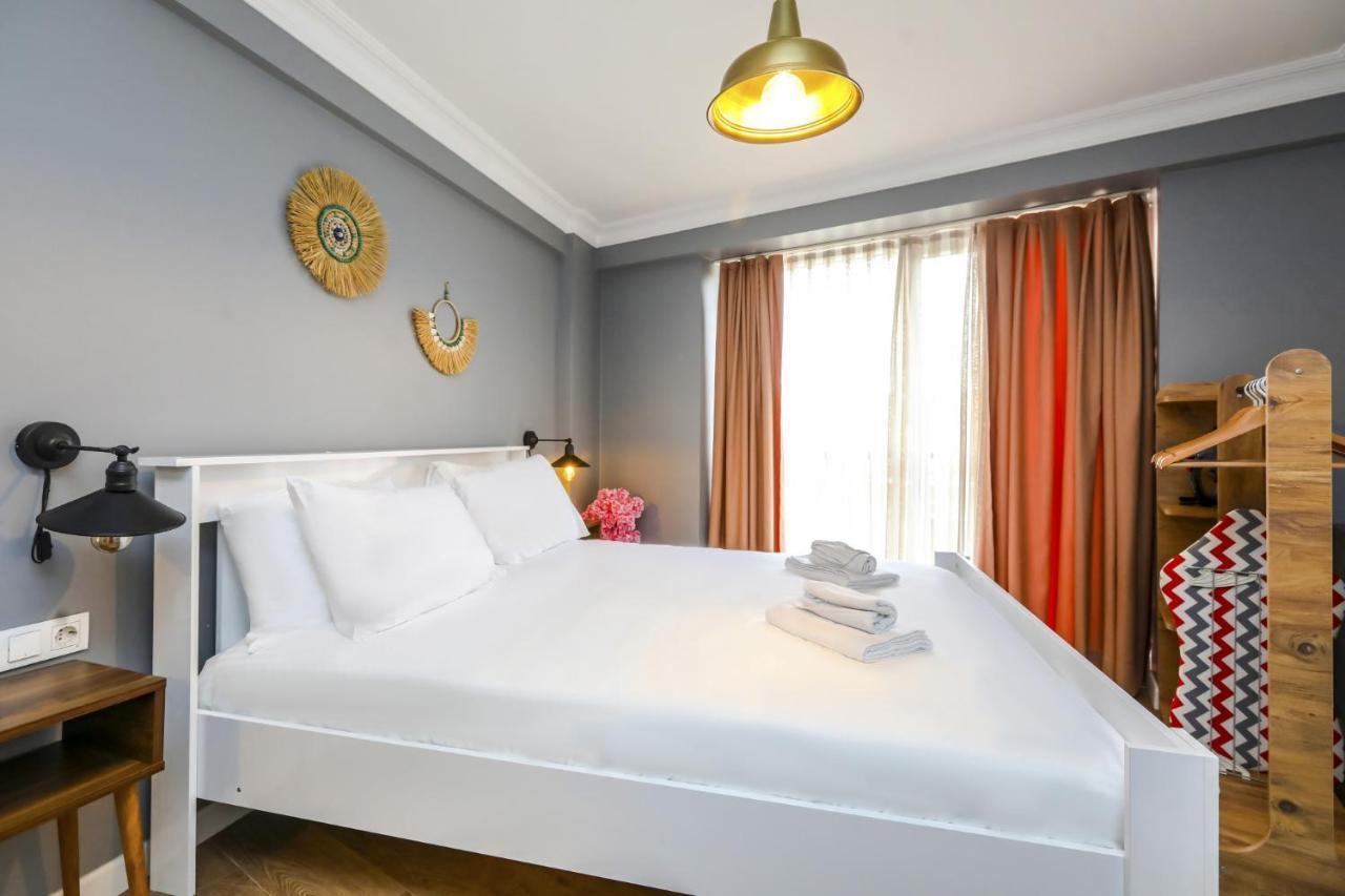 Vibrant Flat 500 M To Uskudar Ferry Station Apartment Istanbul Exterior foto